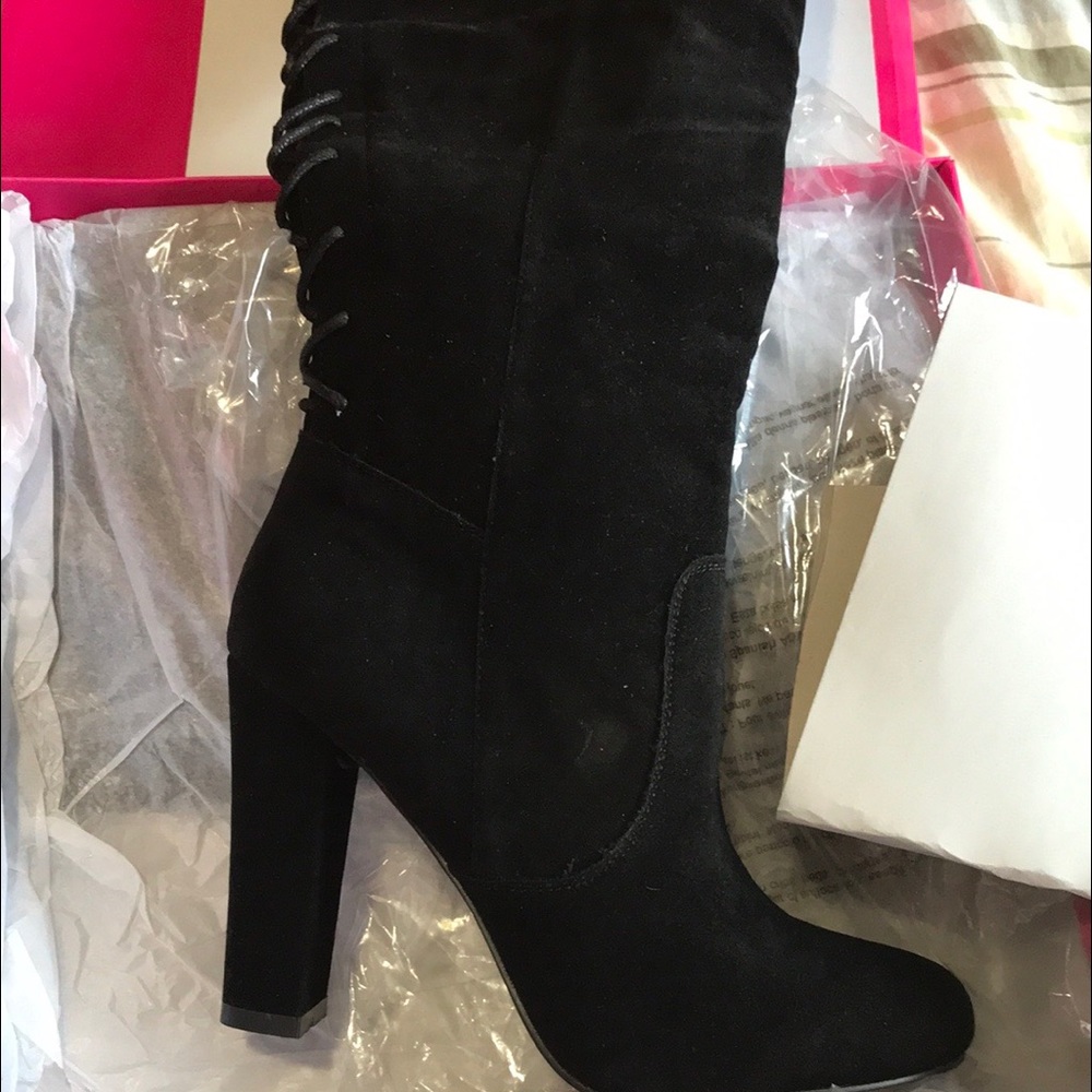 Black thigh high box heel boot so 10